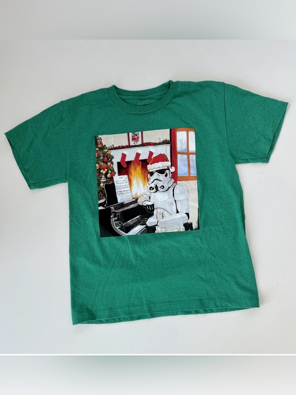 Star Wars Christmas Shirt Storm Trooper Playing Piano Carols Santa Hat Fire YS